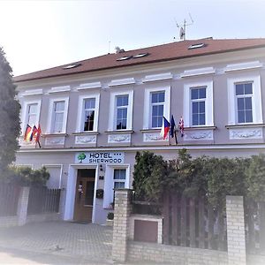 Sherwood Hotel Vojkovice Nad Ohri Exterior photo