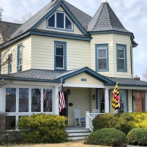 Solomons Victorian Inn Exterior photo